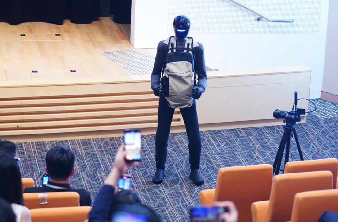 九光技术发布小睿 G3 人形机器人，产业级重载人形机器人落地提速